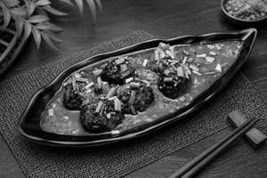 Veg Manchurian [6 Pcs]