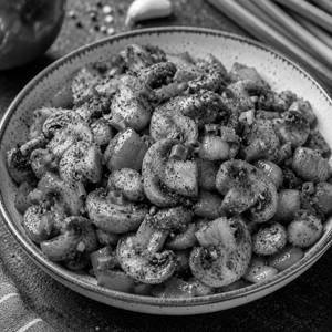 Salt and papper mushroom