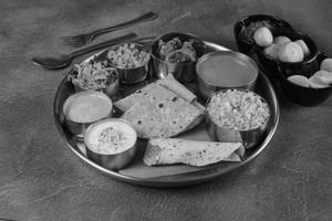 Chicken Thali