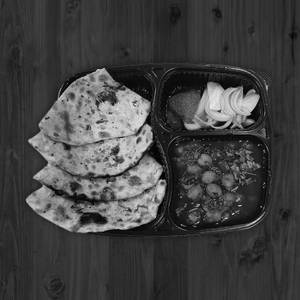 Pindi Chole and Kulcha Combo