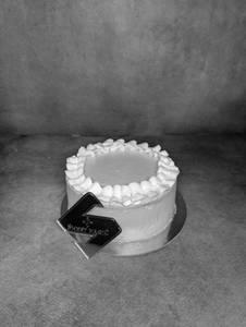 Strawberry Cool Cake