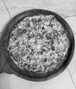 Veg. Farmhouse Pizza