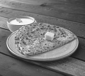 Matter paratha [1 piece] with curd and pickle