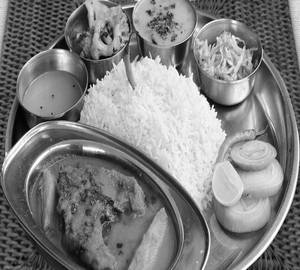 Special Chicken Thali