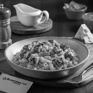 Makhni Chicken Pasta (Macroni)