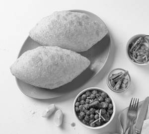 Chole Bhature    2 pieces