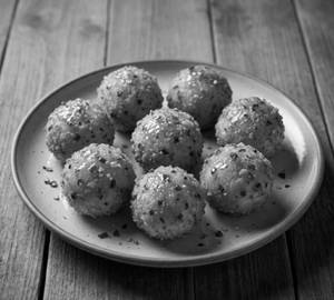 Chilli potato balls  [8 pcs]
