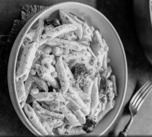 White Sauce Pasta