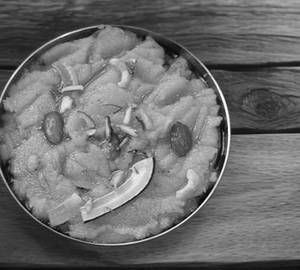 Suji Halwa [100 gm, Serves 1]