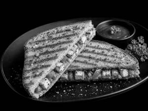 Garlic Butter Paneer Sandwich