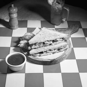 Moroccan Chicken Sandwich