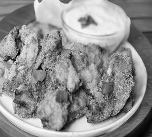 Crispy chicken pakora