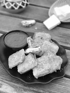 Paneer Pakoda [8 Pieces]