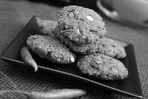 Bottle Gaurd Vada (Sorakai Vada)
