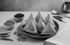 Samosa 6Pcs