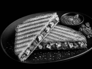 Paneer Pesto Sandwich