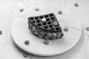 Rainbow Gems Crunch Waffle