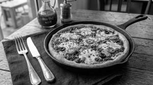 Chilli Paneer Pizza