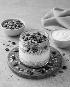 Fruits, Nuts & Seeds Yogurt Muesli Jar [350 Ml Salsa Jar]