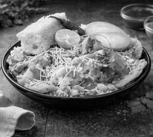 Sev Puri Chat With Dhokla 