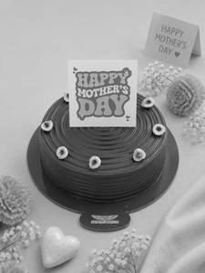 Mother’s Day Cake Hazelnut Royaltine