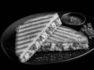 Paneer Crunch Melt