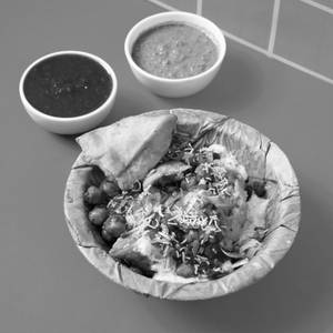 Samosa Chole Chaat