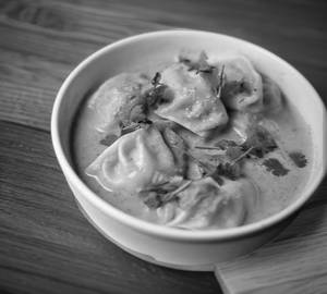 Chicken jhol momo