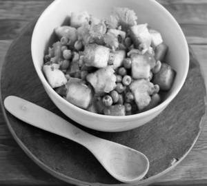 Matar paneer
