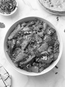 Aloo  Baigan