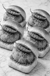 Vada Pav Bucket (10 Pc)