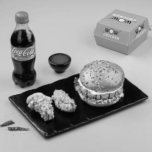 1pc Peri Peri Chicken Grilled Burger + 2pc Fried Wings  + 1 Coke 250ML
