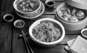 Prawns Tom Yum Fried Rice  [Serves 2]
