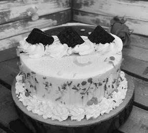 Butterscotch Cake (1 pound)