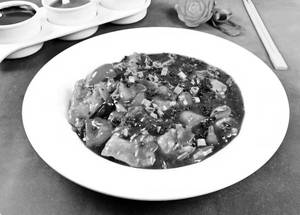 Shredded Chicken In Black Beans Sauce  [Serves 2]