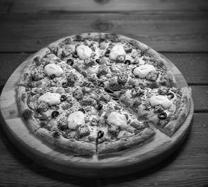 Chicken Supreme Pizza 9 Inch