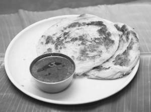 Parotta (veg salna) 2 piece