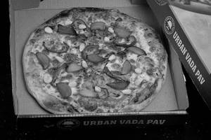 Urban Mix Veggi Corn Pizza