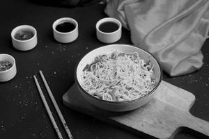 Veg Hakka Noodles