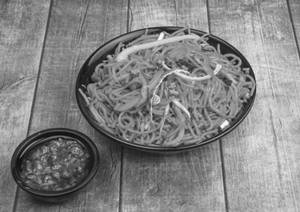 Schezwan Veg Noodles