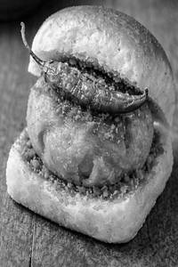 Vada Pav (1 Pc)