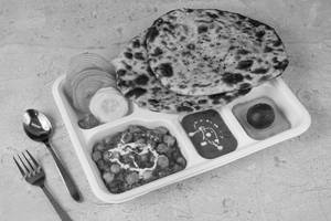 Punjabi Chole Kulcha Thali