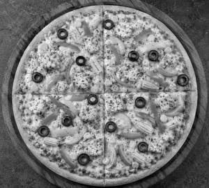 Chef's veggie wonder pizza