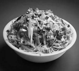 Veg Garlic Hakka Noodles