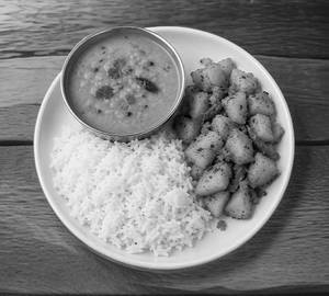 Rice dal and aloo bhujia
