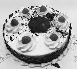 Eggless Black Forest Cake [500 Grams]