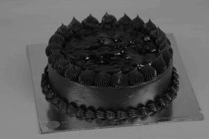 Berry Couverture Cake