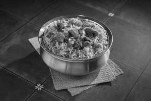 Schezwan Mushroom Fried Rice