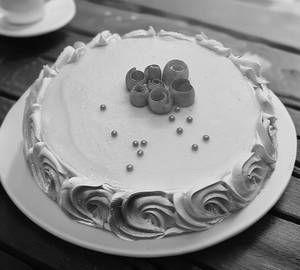 Eggless Royal Touch Cake [500 Grams]