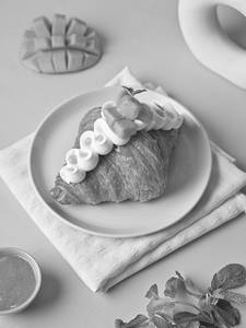 Mango Croissant